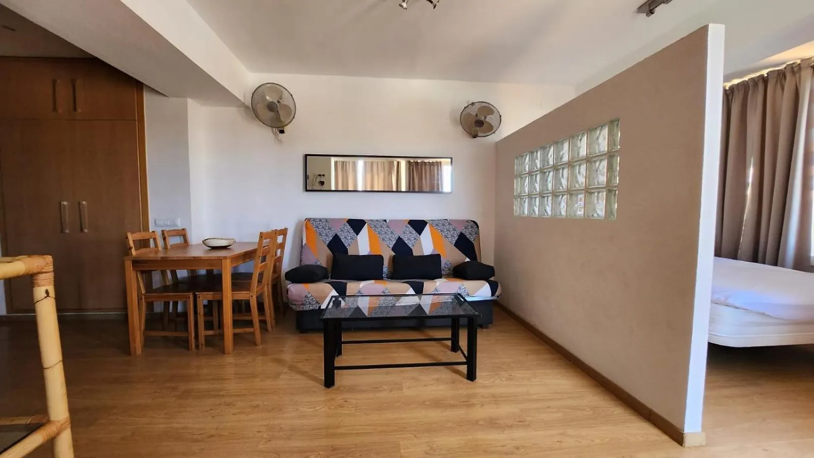 Daire Studios Isla De Rosas Tramuntana 42