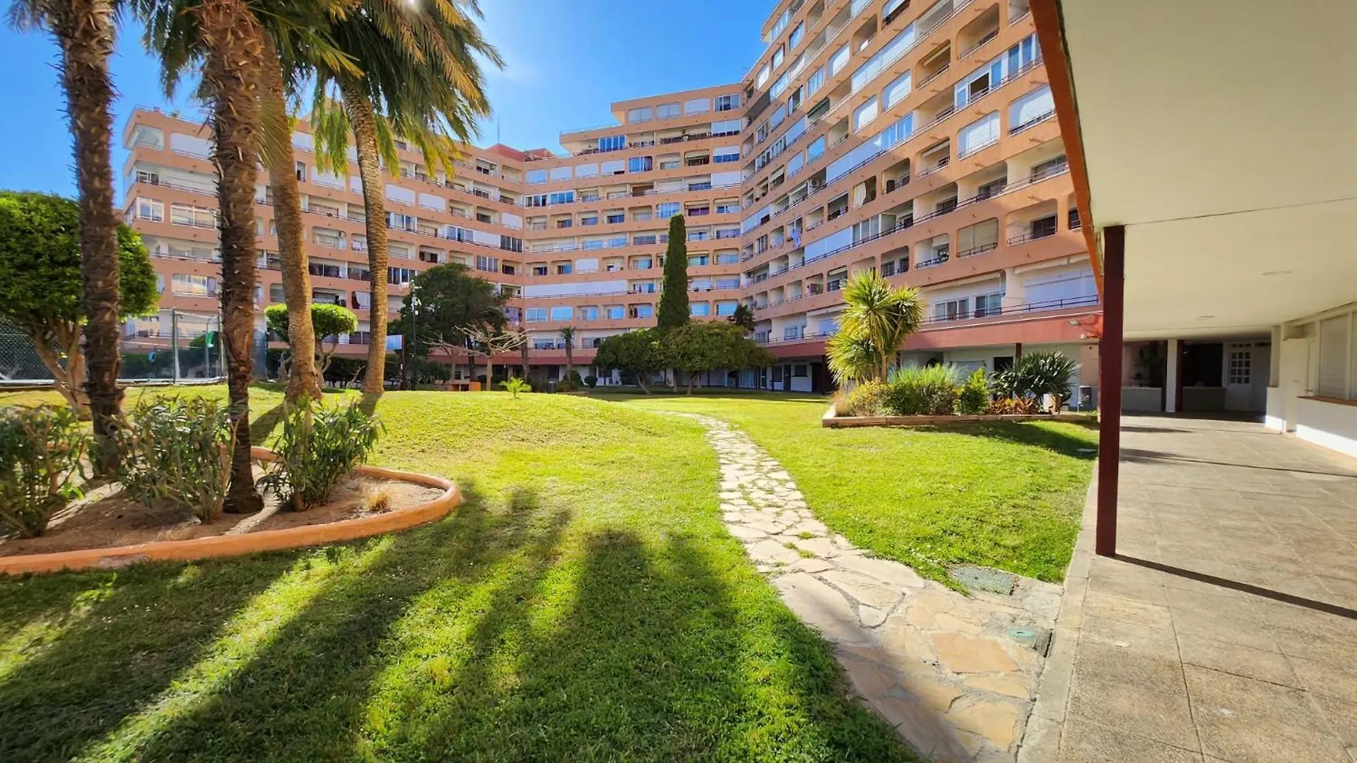 Studios Isla De Rosas Tramuntana 42 0*, Roses İspanya